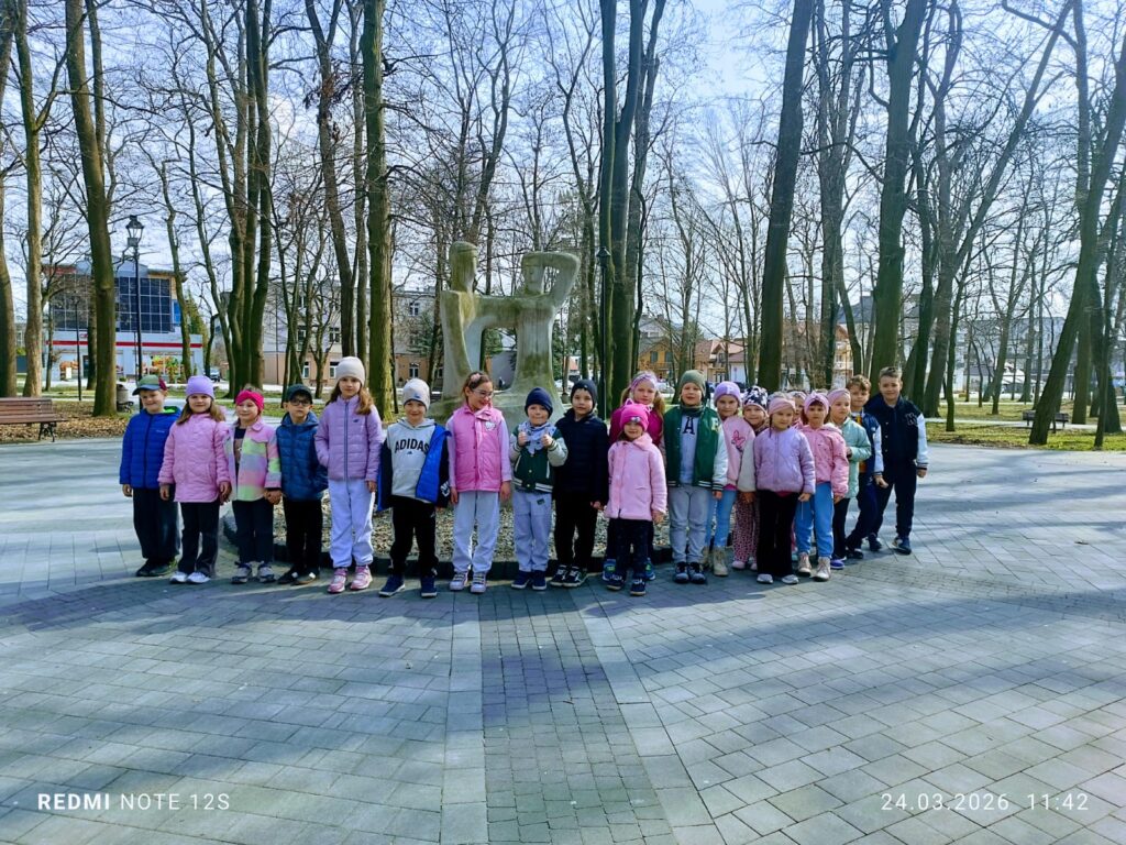 Wielkanocne Warsztaty Kulinarne w Willi "Moćkówka" w Busku-Zdroju. Słodkie przygotowania do Wielkanocy w grupie "Motylki".