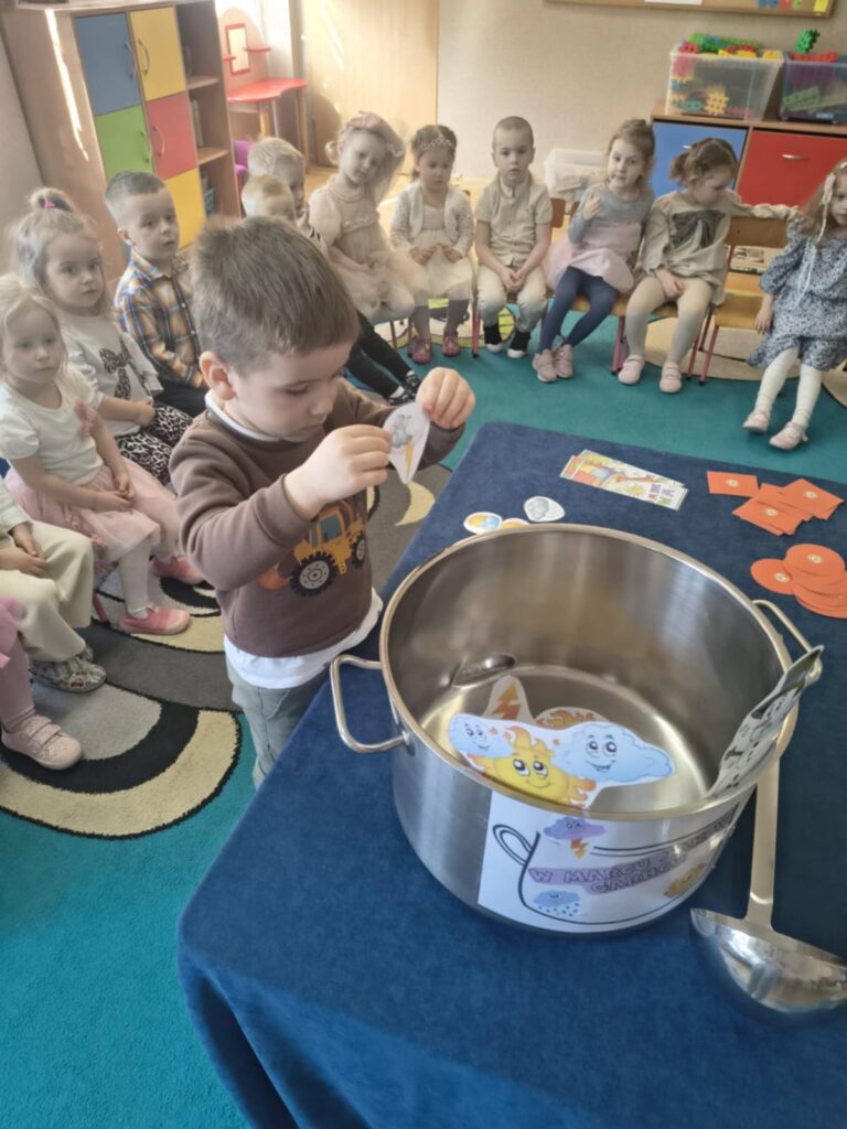 Misie witają Wiosnę.