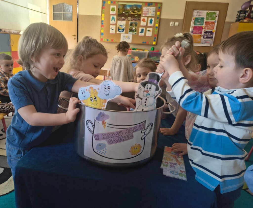 Misie witają Wiosnę.