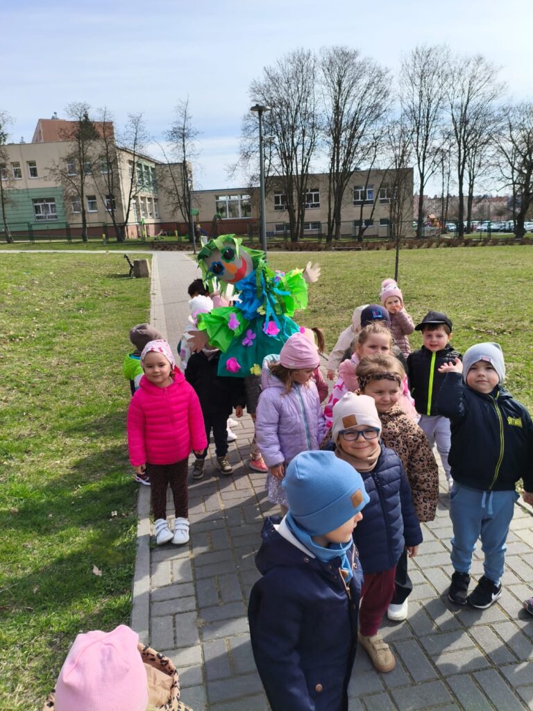 Misie witają Wiosnę.