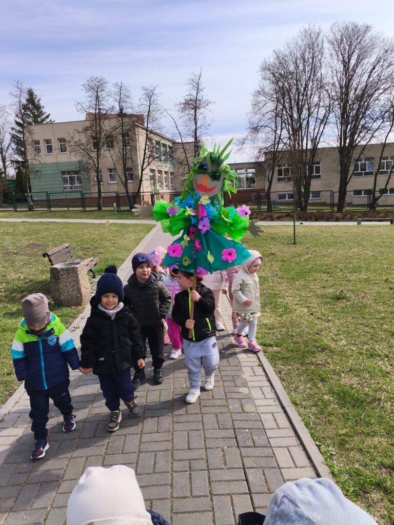 Misie witają Wiosnę.