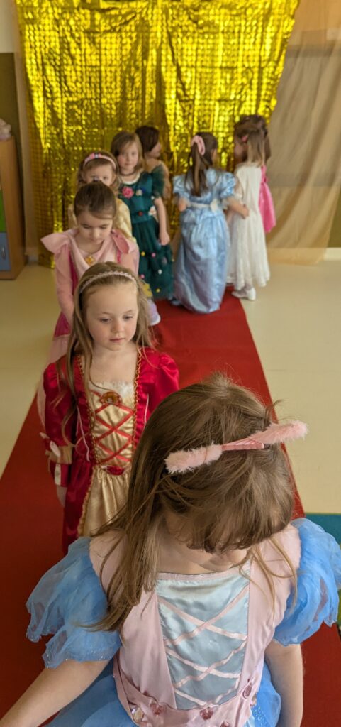 DZIEŃ KOBIET - GRUPA TYGRYSKI