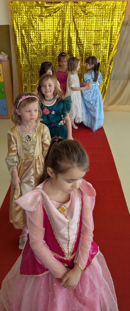 DZIEŃ KOBIET - GRUPA TYGRYSKI