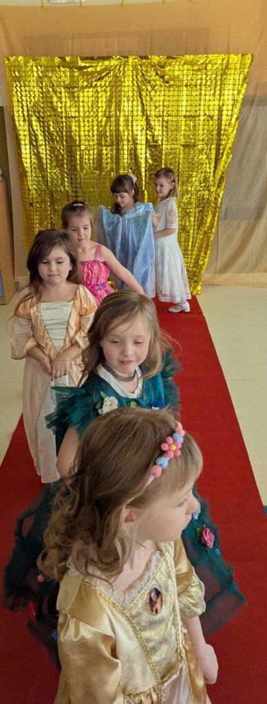 DZIEŃ KOBIET - GRUPA TYGRYSKI