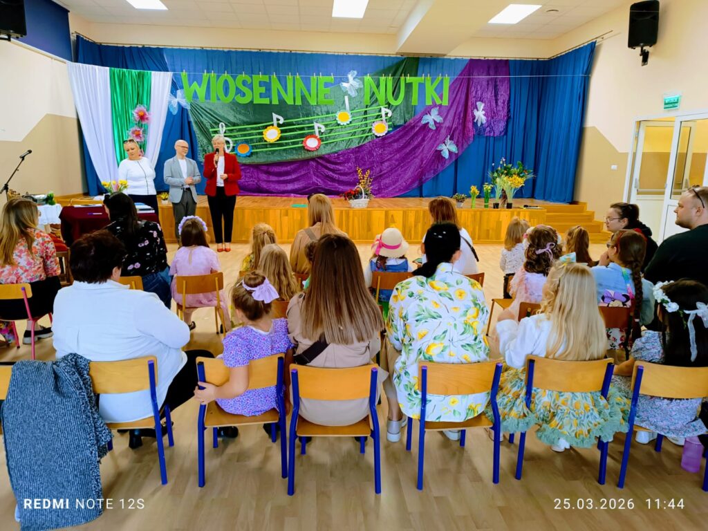 Konkurs wokalny „Wiosenne Nutki”.