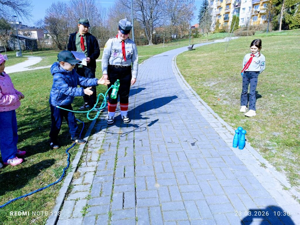 "Motylki"- Spotkanie z harcerzami – nauka przez zabawę.