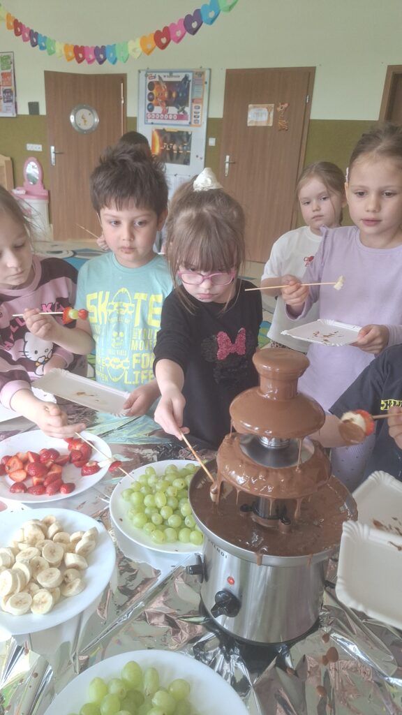 DZIEŃ CZEKOLADY - GRUPA ŻYRAFKI