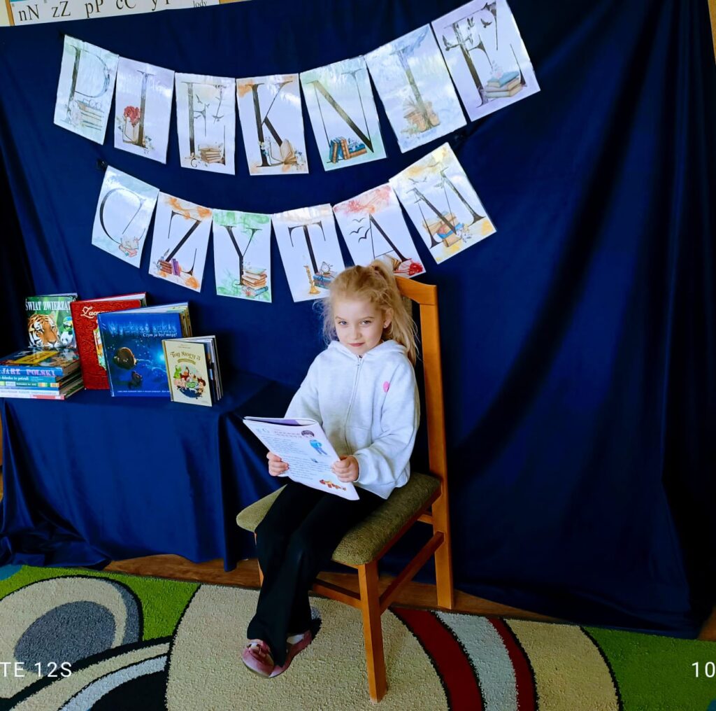 Konkurs "Pięknie Czytam" w grupie "Motylki".