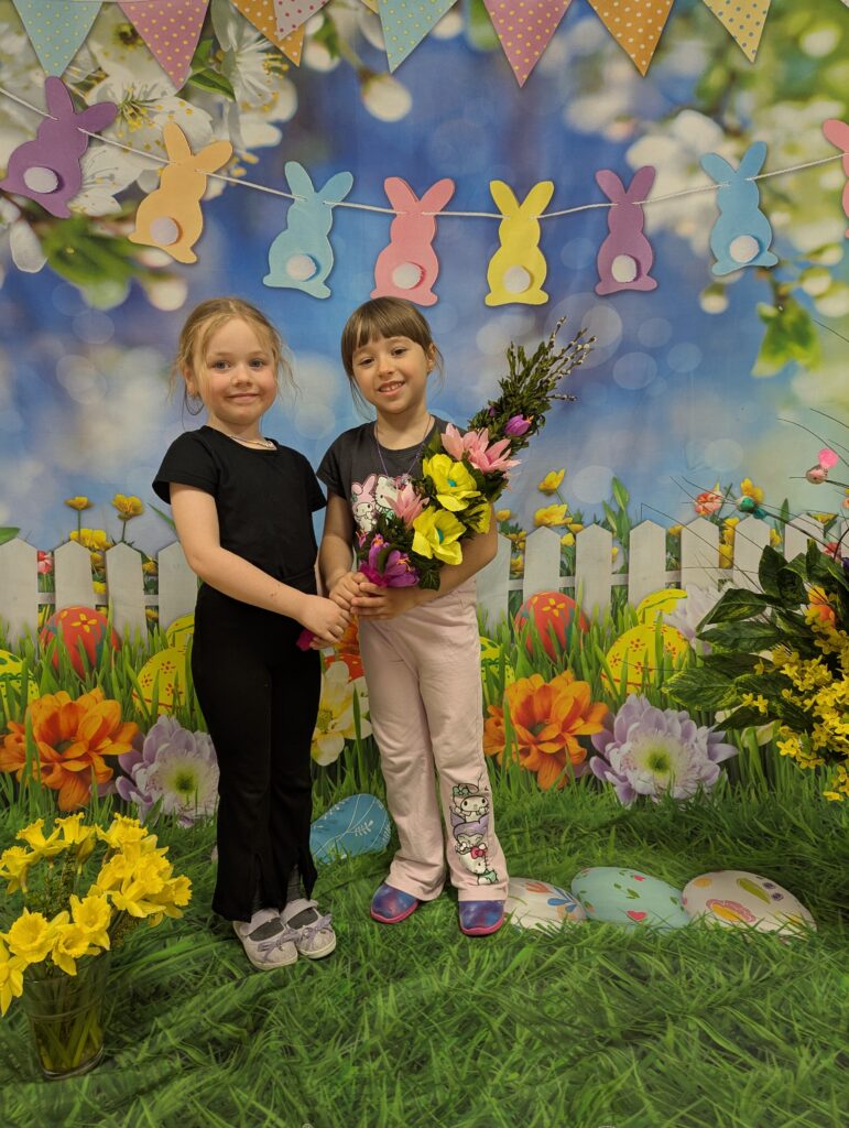 WESOŁYCH ŚWIĄT ŻYCZĄ TYGRYSKI