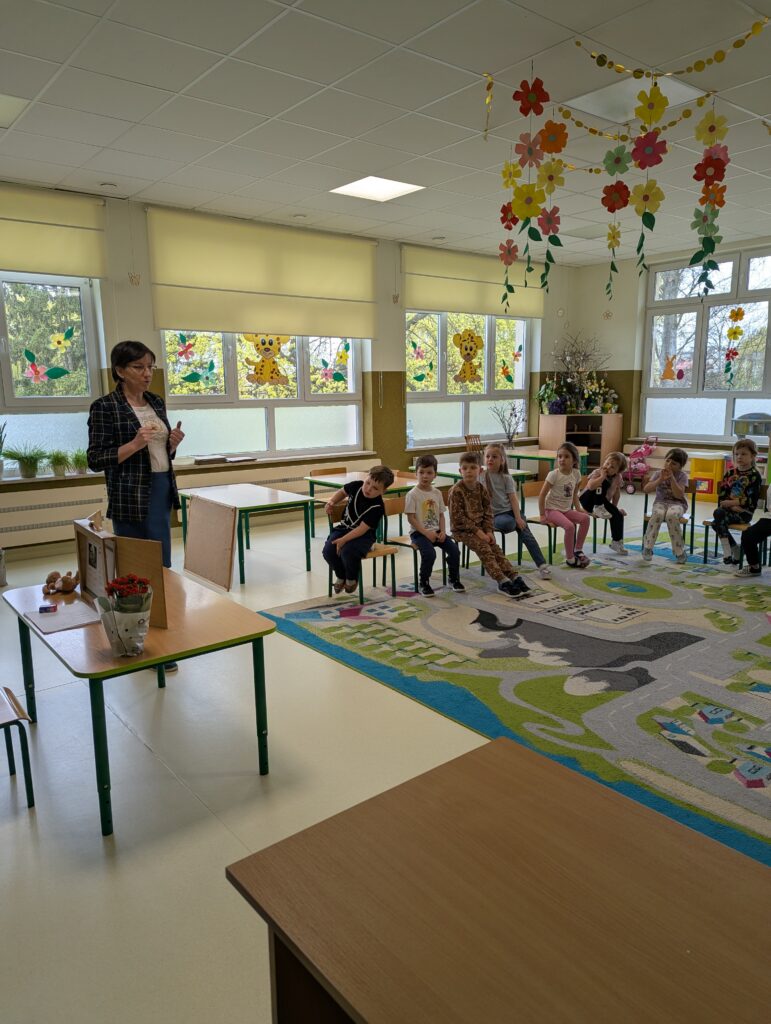 SPOTKANIE Z PANIĄ BIBLIOTEKARKĄ - GRUPA TYGRYSKI