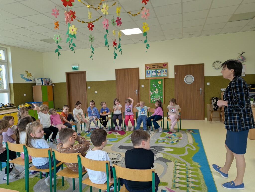 SPOTKANIE Z PANIĄ BIBLIOTEKARKĄ - GRUPA TYGRYSKI