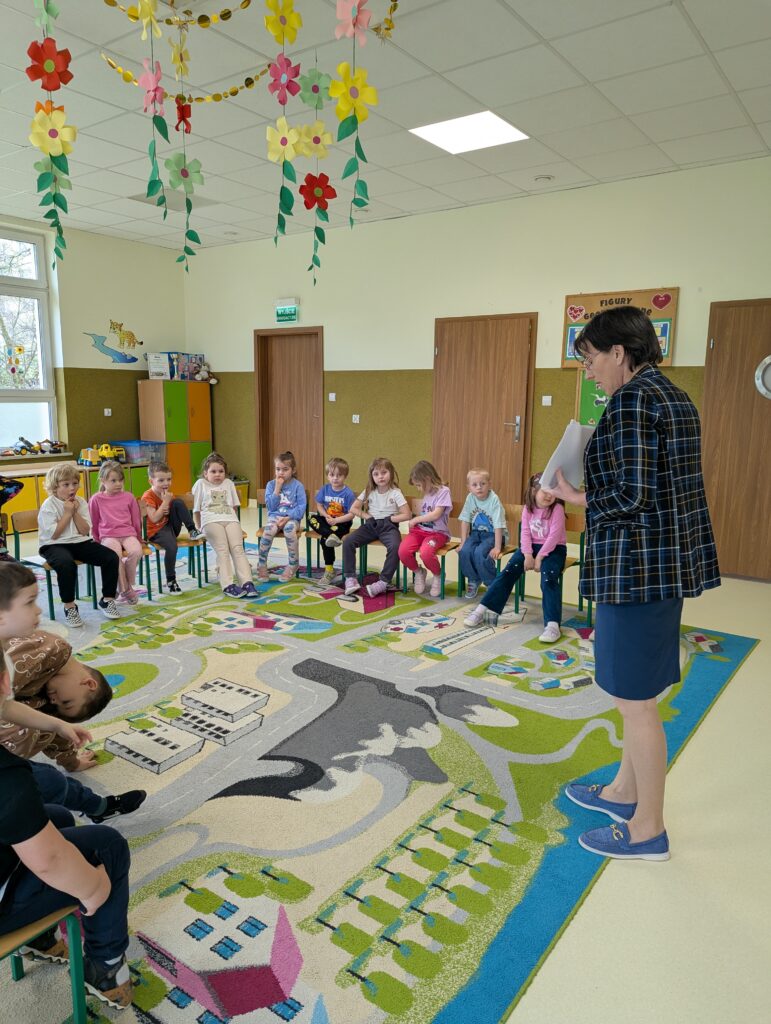 SPOTKANIE Z PANIĄ BIBLIOTEKARKĄ - GRUPA TYGRYSKI