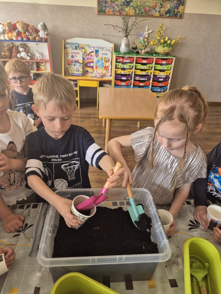 Wiosenny Ogródek w grupie "Wiewiórek".