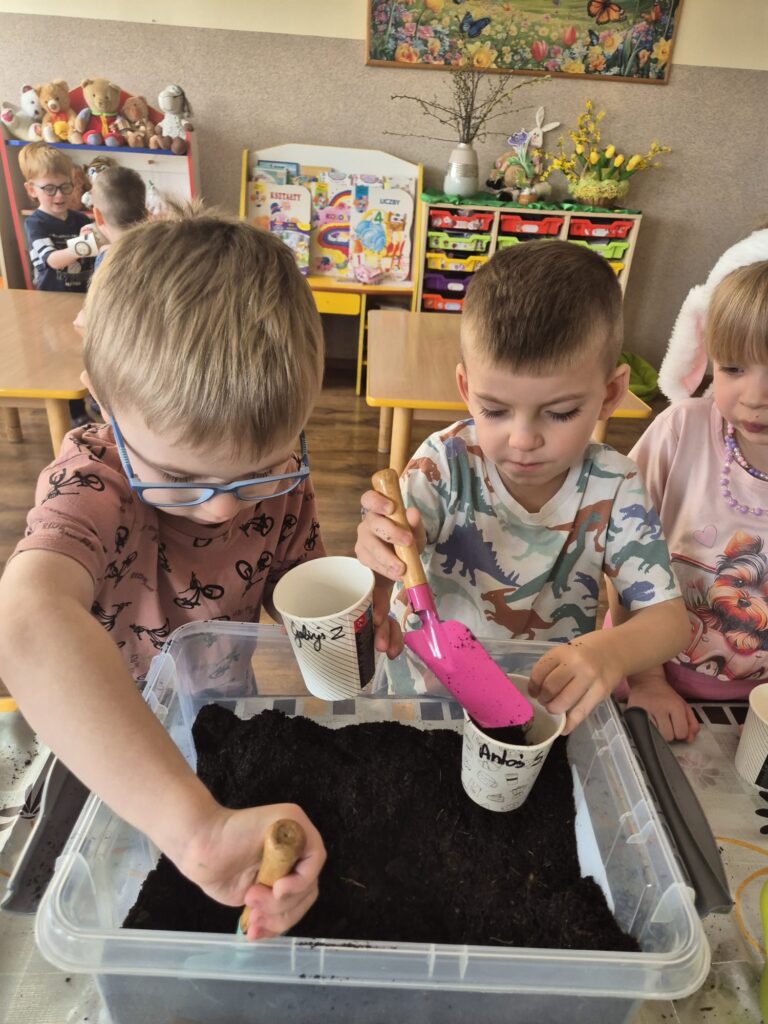 Wiosenny Ogródek w grupie "Wiewiórek".
