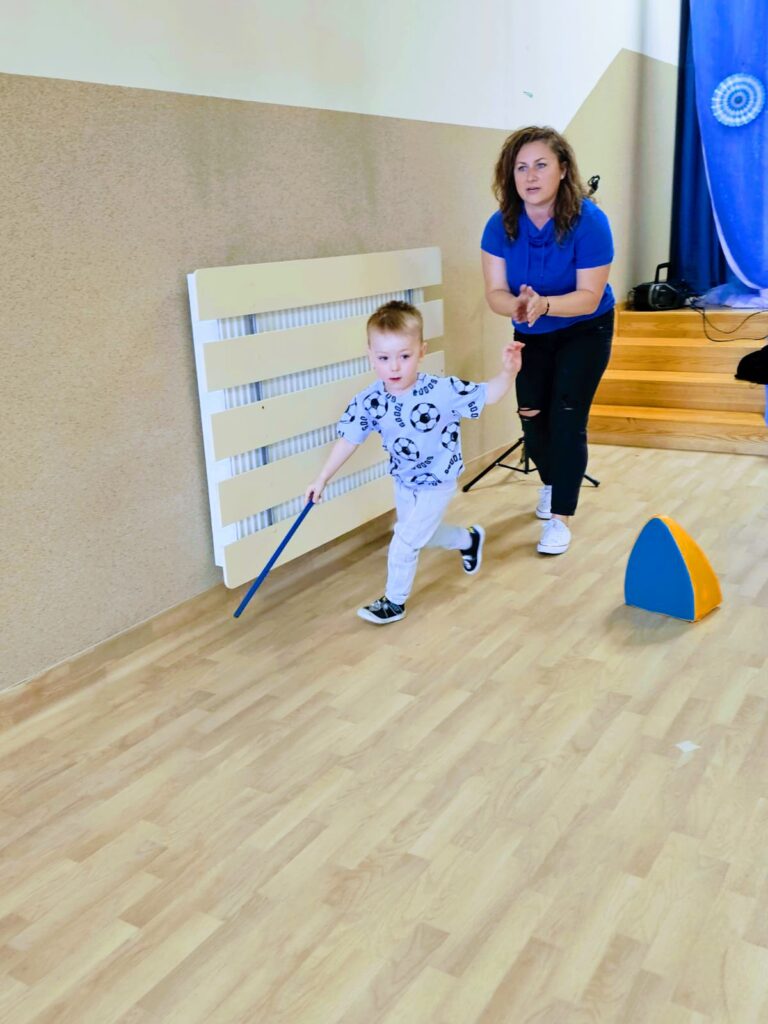 "Niebieskie Igrzyska" w Publicznym Przedszkolu Nr 2 w Busku-Zdroju.