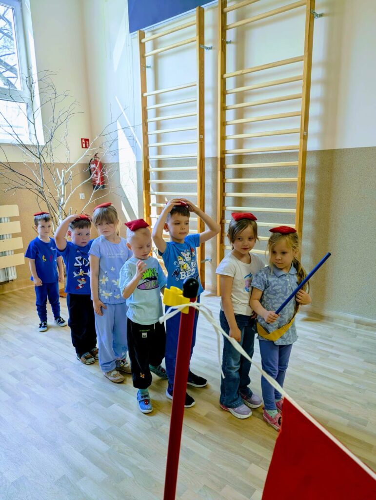 "Niebieskie Igrzyska" w Publicznym Przedszkolu Nr 2 w Busku-Zdroju.