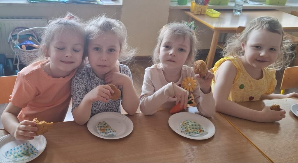 Dzień Marchewki w grupie "Wiewiórki".