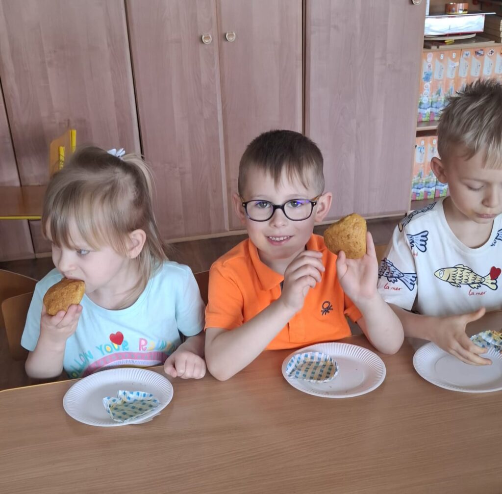 Dzień Marchewki w grupie "Wiewiórki".