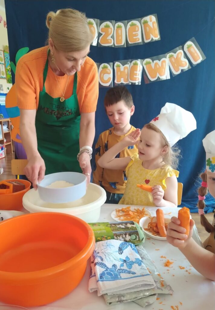 Dzień Marchewki w grupie "Wiewiórki".