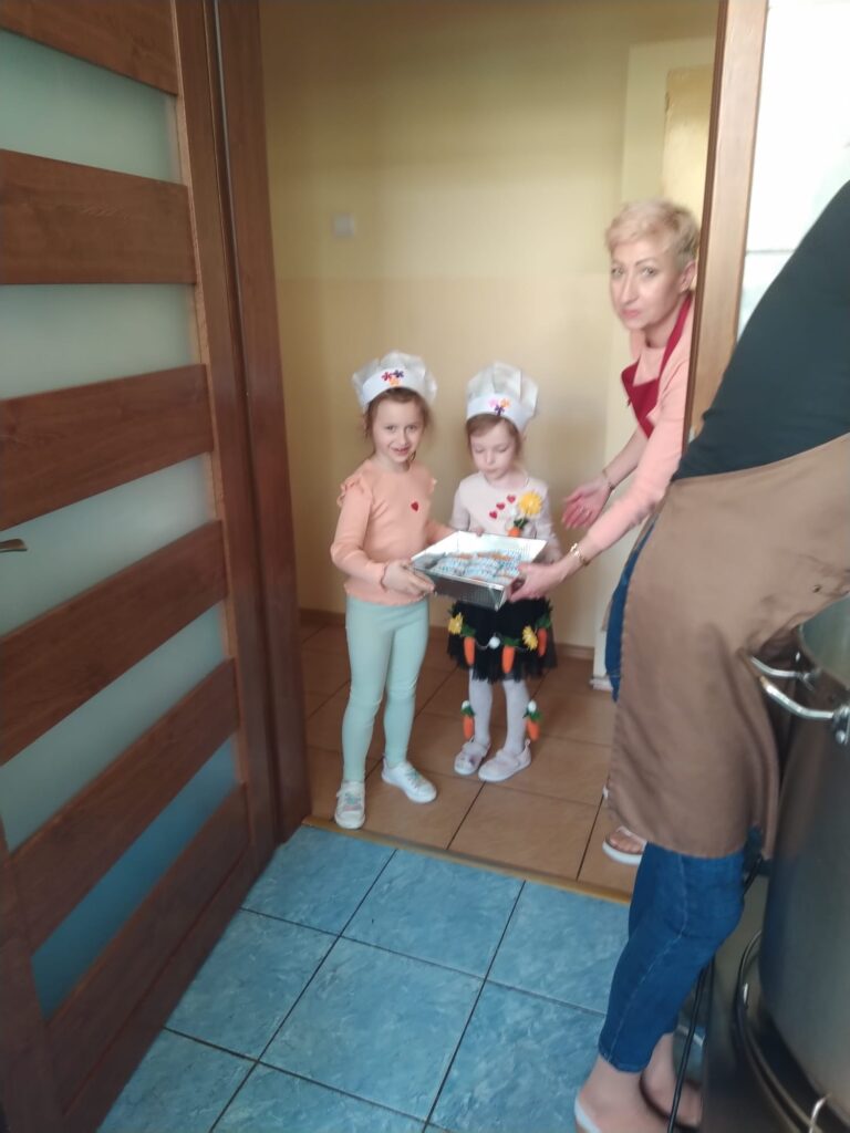 Dzień Marchewki w grupie "Wiewiórki".