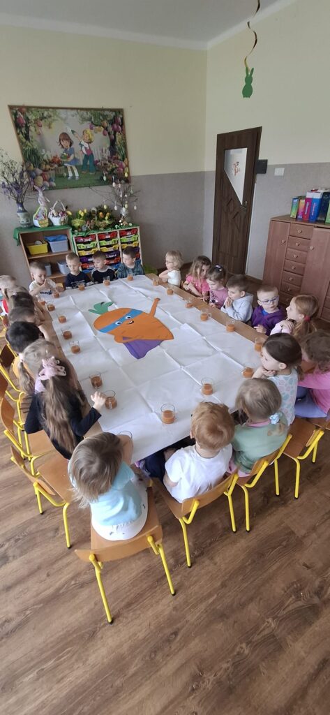 Dzień Marchewki w grupie "Wiewiórki".