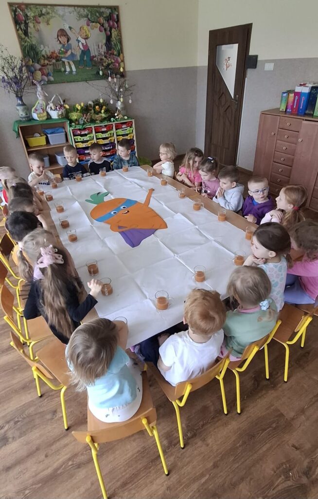 Dzień Marchewki w grupie "Wiewiórki".