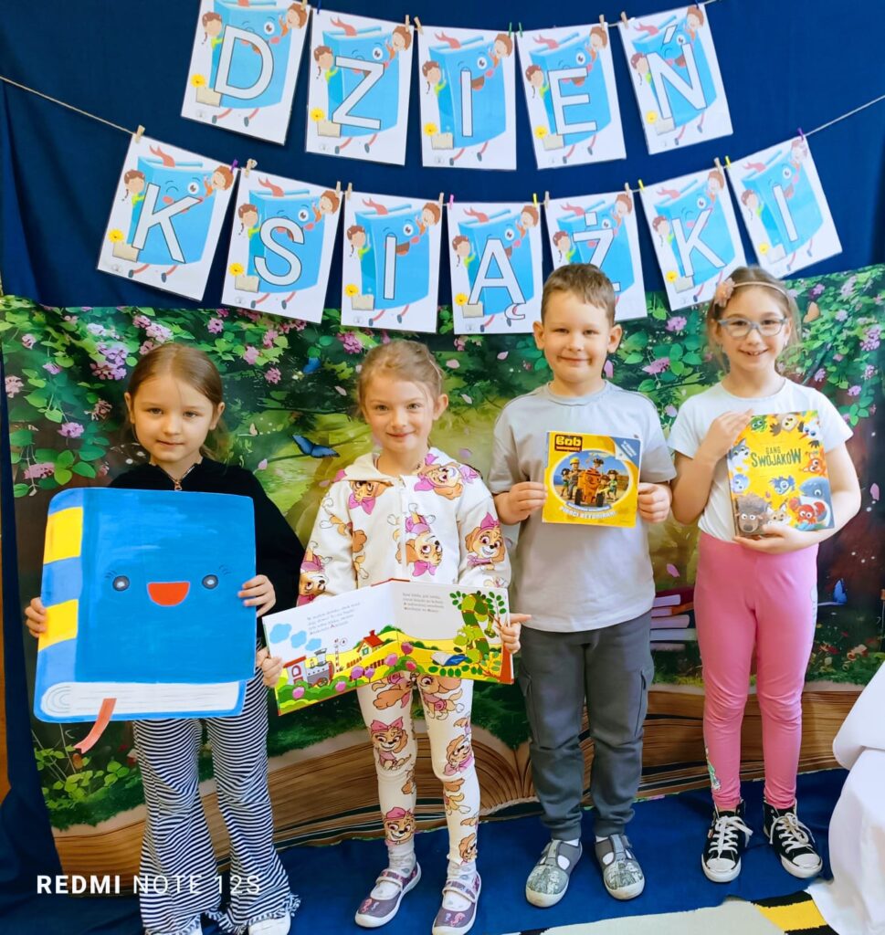 Dzień Książki w grupie "Motylki".