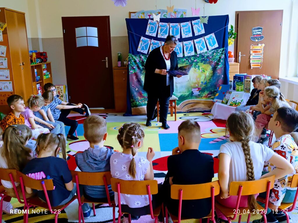 Dzień Książki w grupie "Motylki".