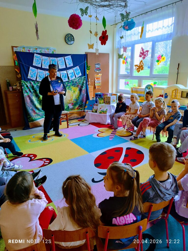 Dzień Książki w grupie "Motylki".