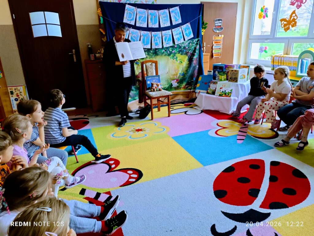 Dzień Książki w grupie "Motylki".