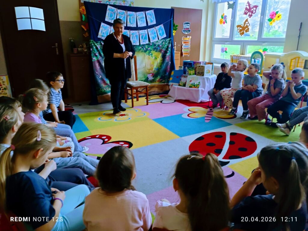 Dzień Książki w grupie "Motylki".
