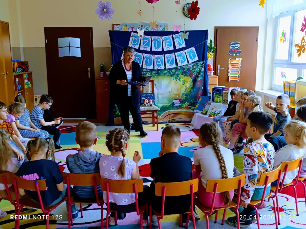 Dzień Książki w grupie "Motylki".