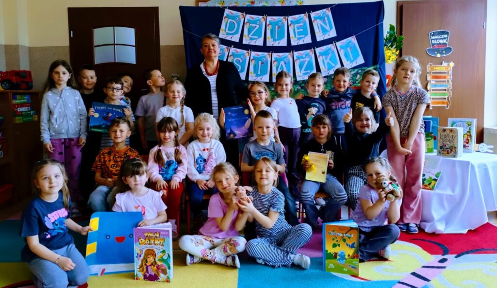 Dzień Książki w grupie "Motylki".