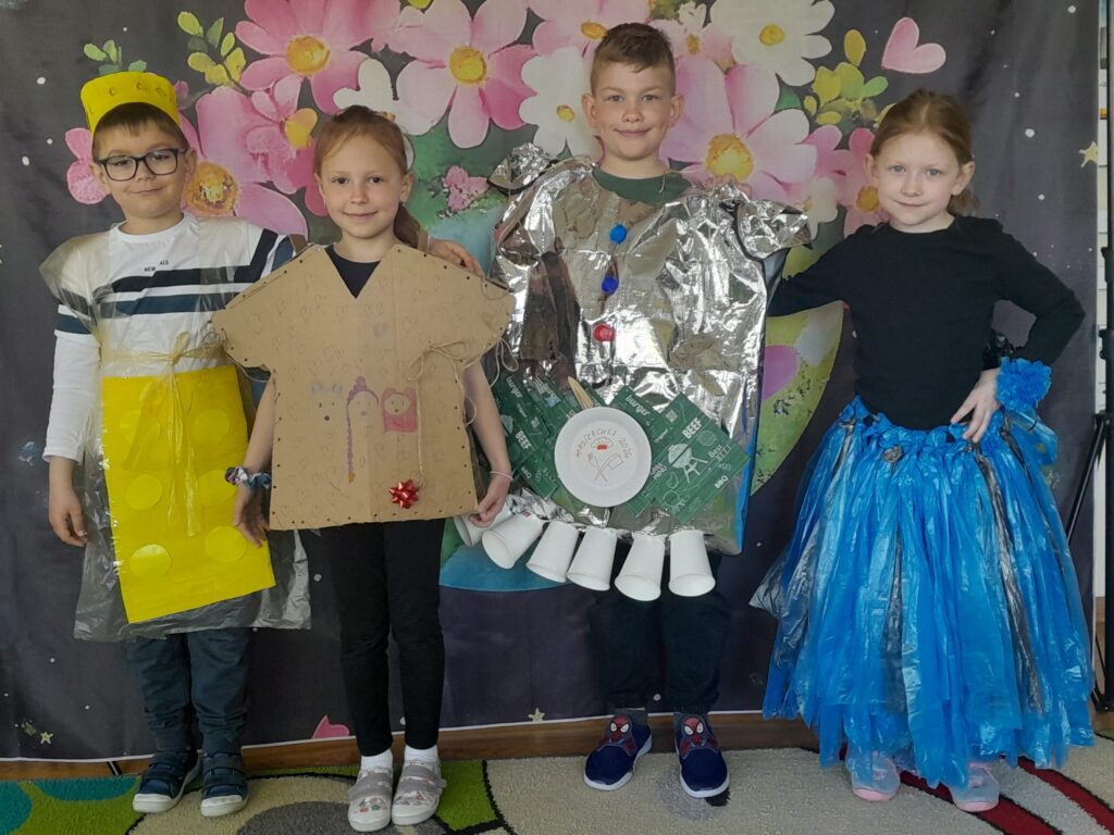 "Eko-moda" w grupie "Pszczółki".