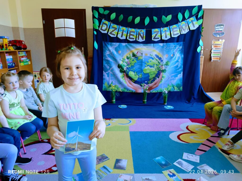Światowy Dzień Ziemi w grupie "Motylki".
