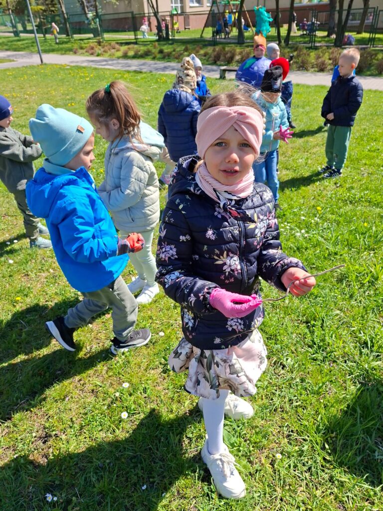 Międzynarodowy Dzień Ziemi w grupie "Wiewiórki".