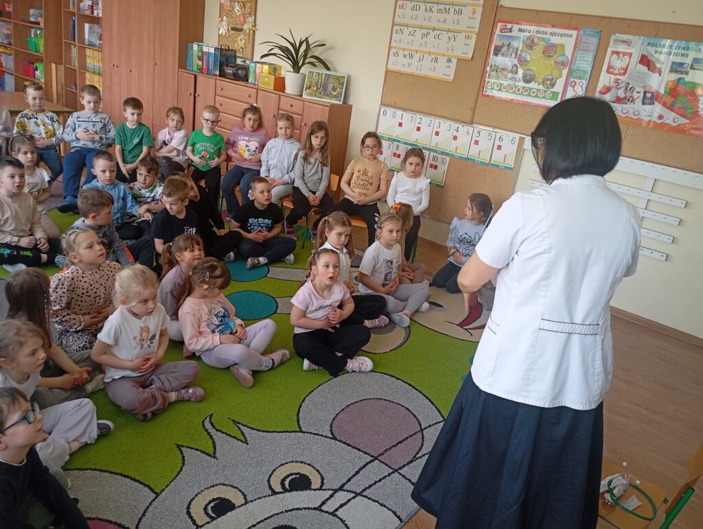 Spotkanie z Panią Pielęgniarką.