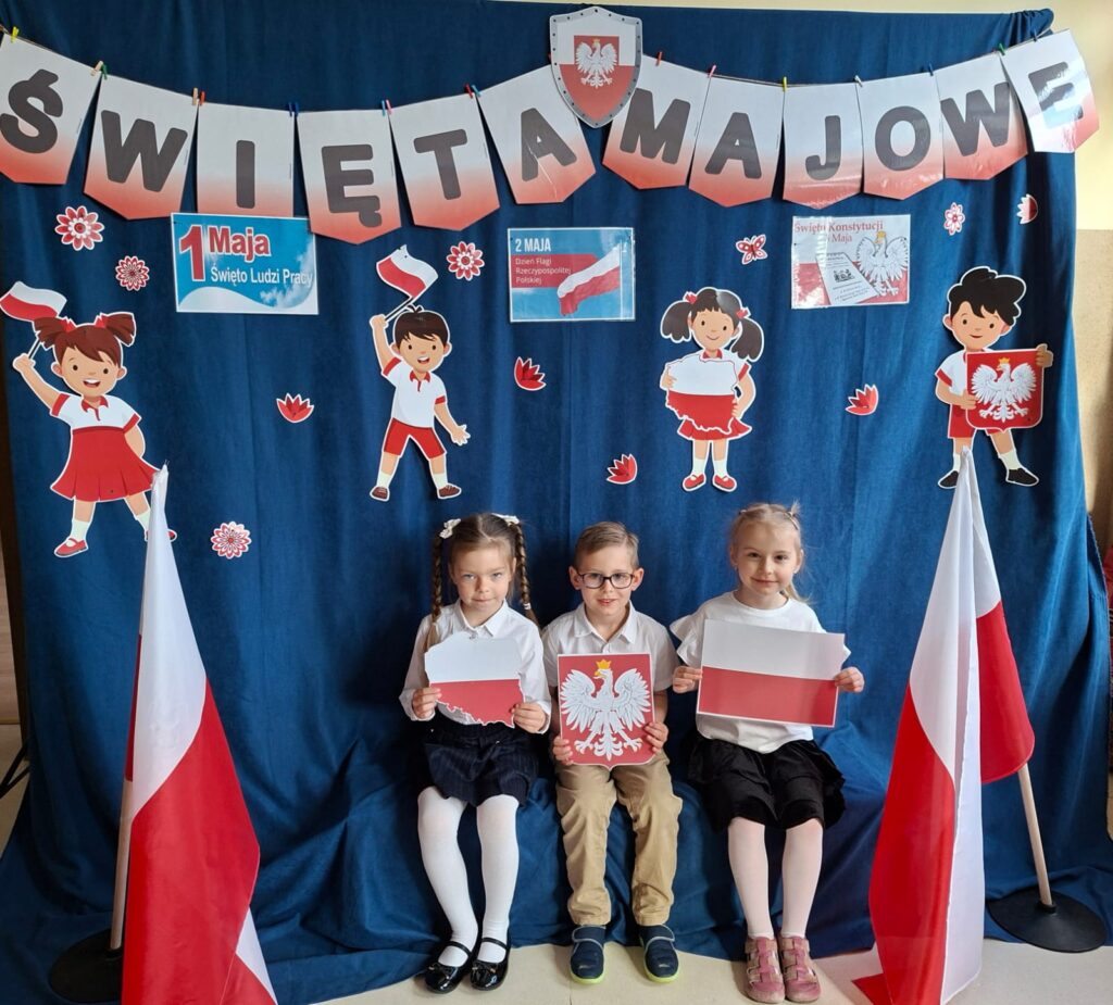 Święta Majowe w grupie "Wiewiórki".