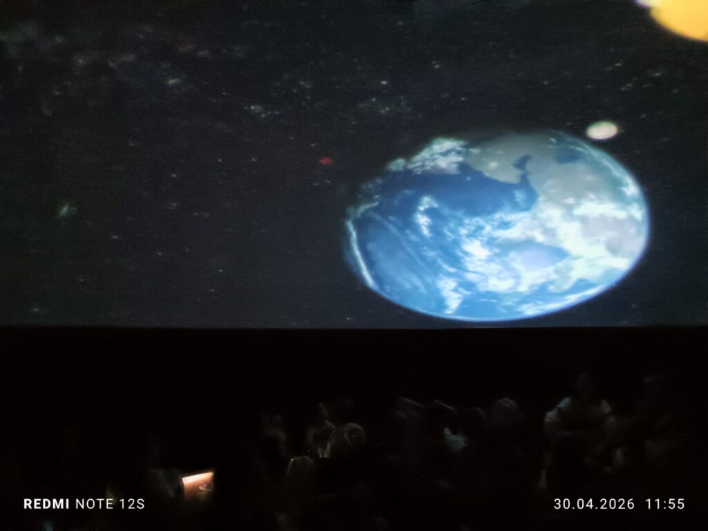 „Podróż w kosmos" – spotkanie z Mobilnym Planetarium.