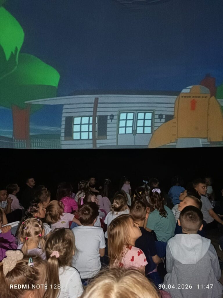 „Podróż w kosmos" – spotkanie z Mobilnym Planetarium.