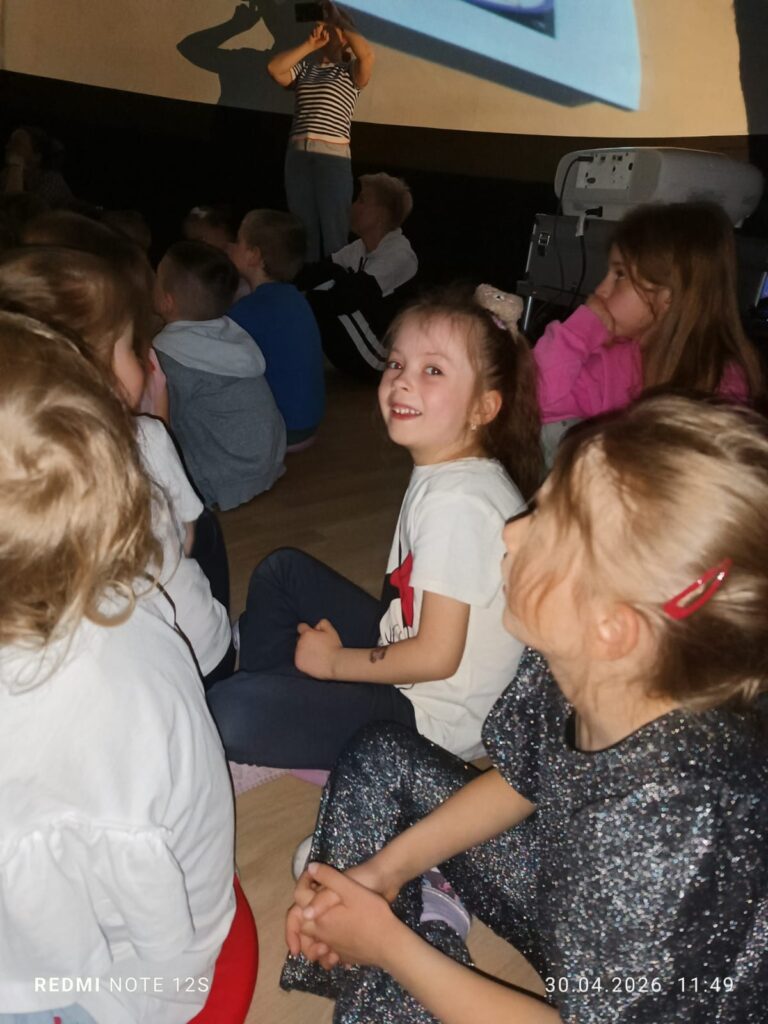 „Podróż w kosmos" – spotkanie z Mobilnym Planetarium.