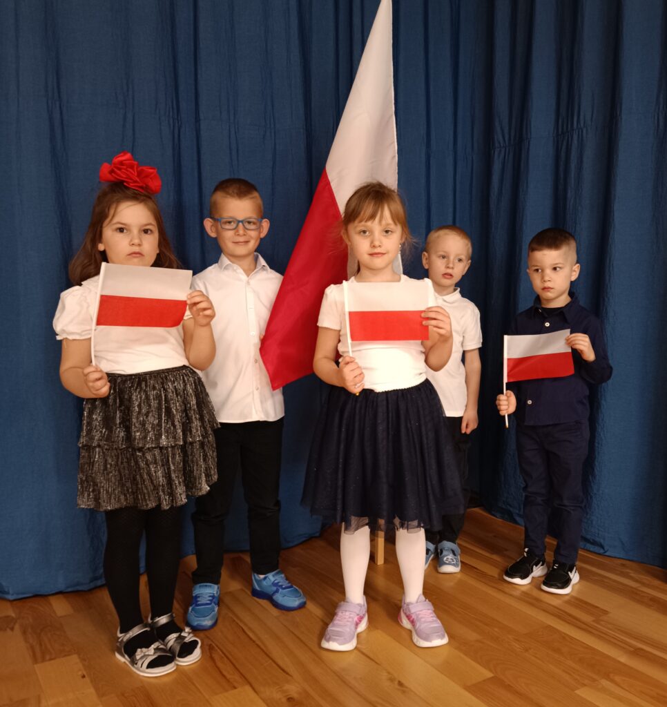 MAJOWE ŚWIĘTA - GRUPA TYGRYSKI