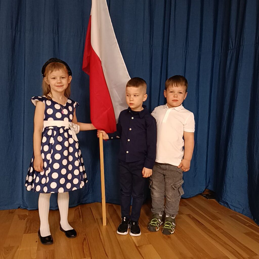 MAJOWE ŚWIĘTA - GRUPA TYGRYSKI