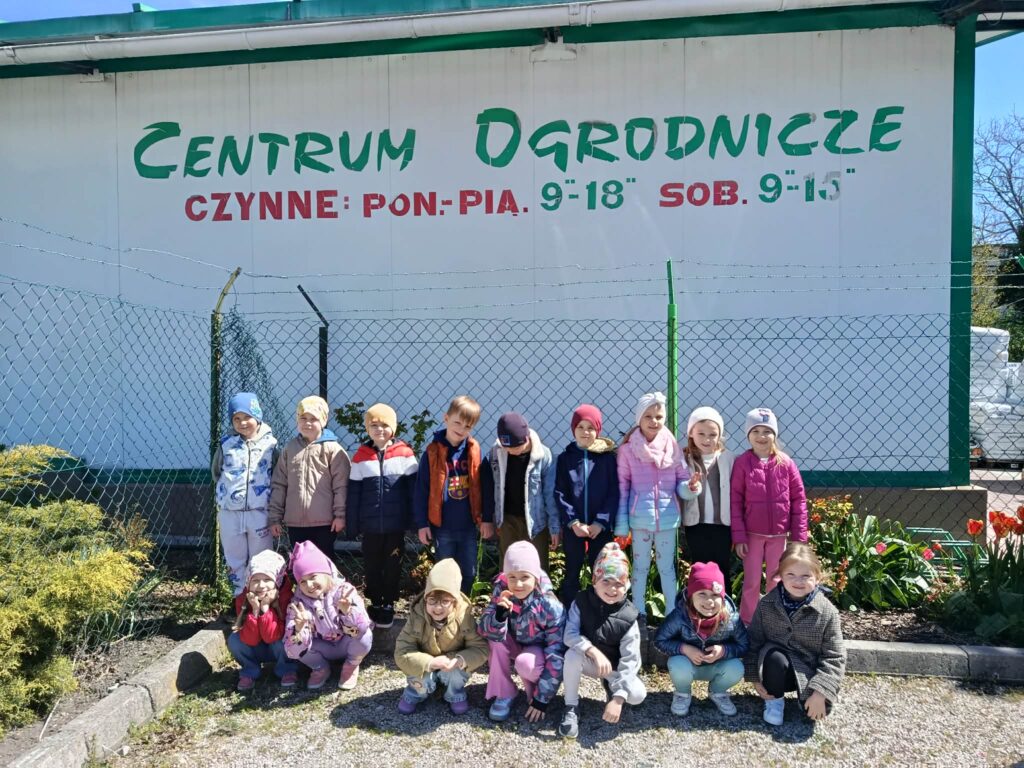 Spacer Małych Ogrodników - grupa Żyrafki 