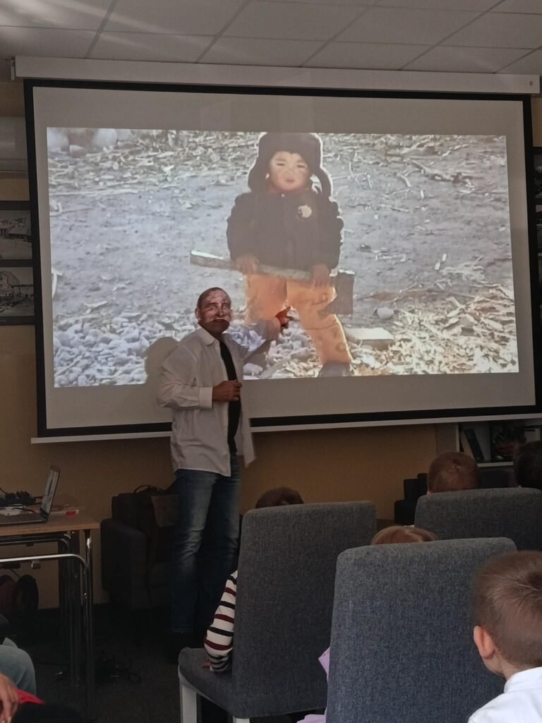Spotkanie z podróżnikiem- grupa Żyrafki