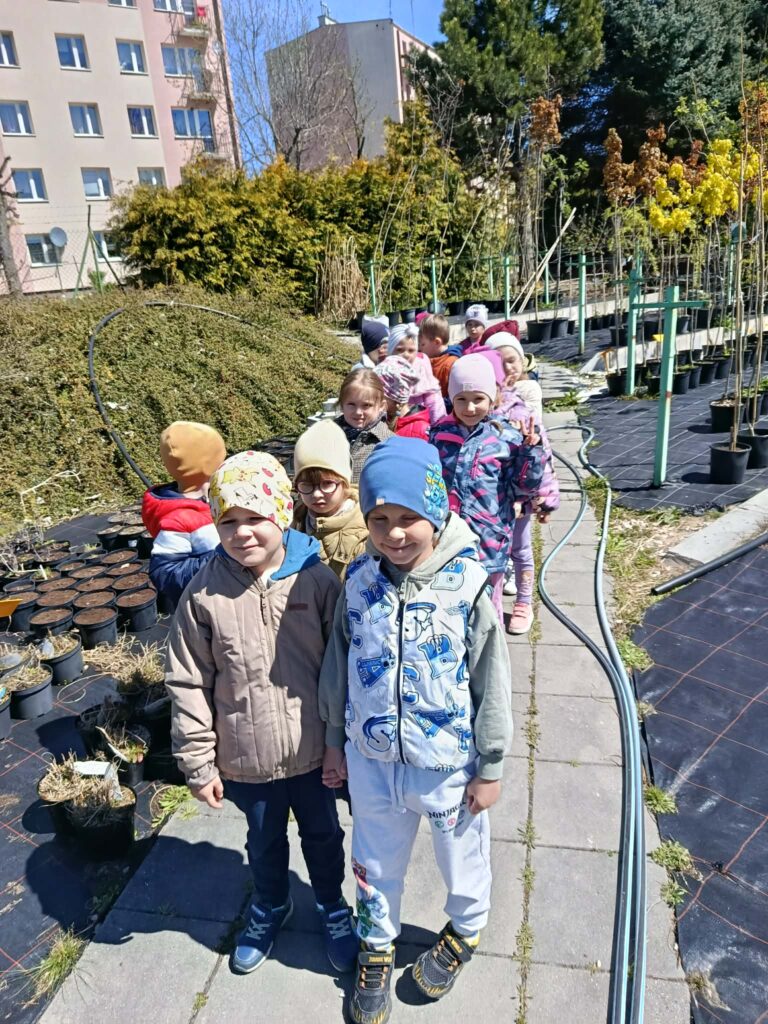 Spacer Małych Ogrodników - grupa Żyrafki 