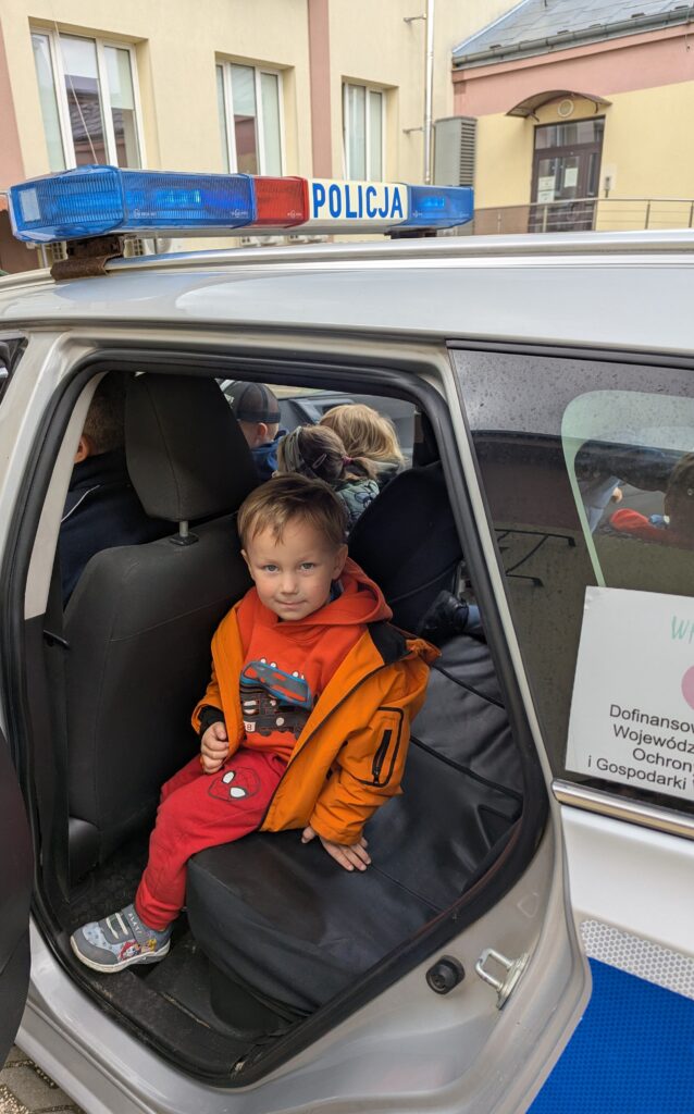 Wycieczka na Komendę Policji - grupa Tygryski