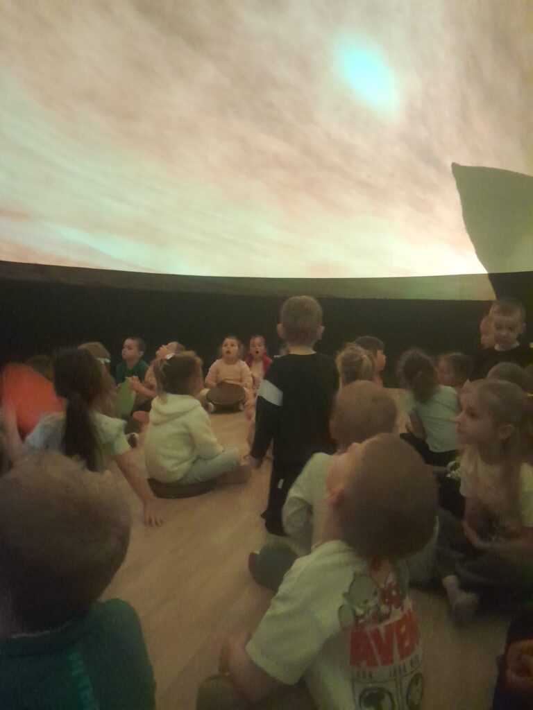 Planetarium-wyprawa w Kosmos