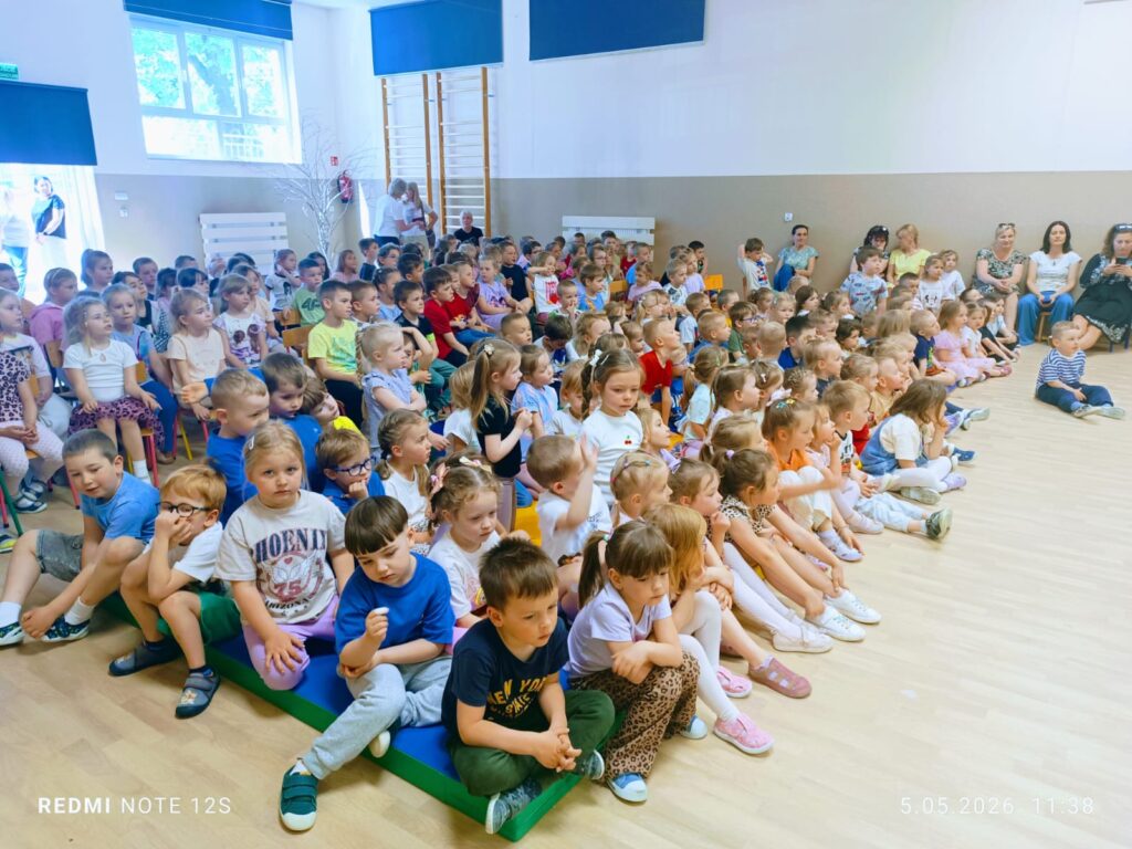 Akcja "Przedszkolaki dla Zwierzaków" w grupie "Wiewiórki".