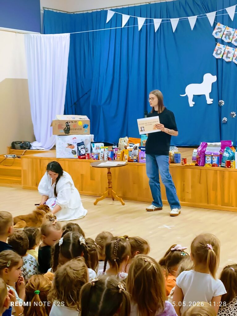 Akcja "Przedszkolaki dla Zwierzaków" w grupie "Wiewiórki".